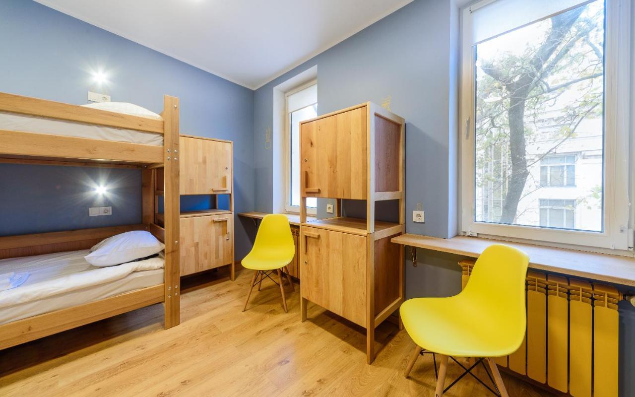 Friday Hostel Odessa Extérieur photo