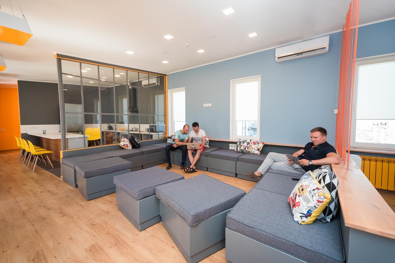 Friday Hostel Odessa Extérieur photo