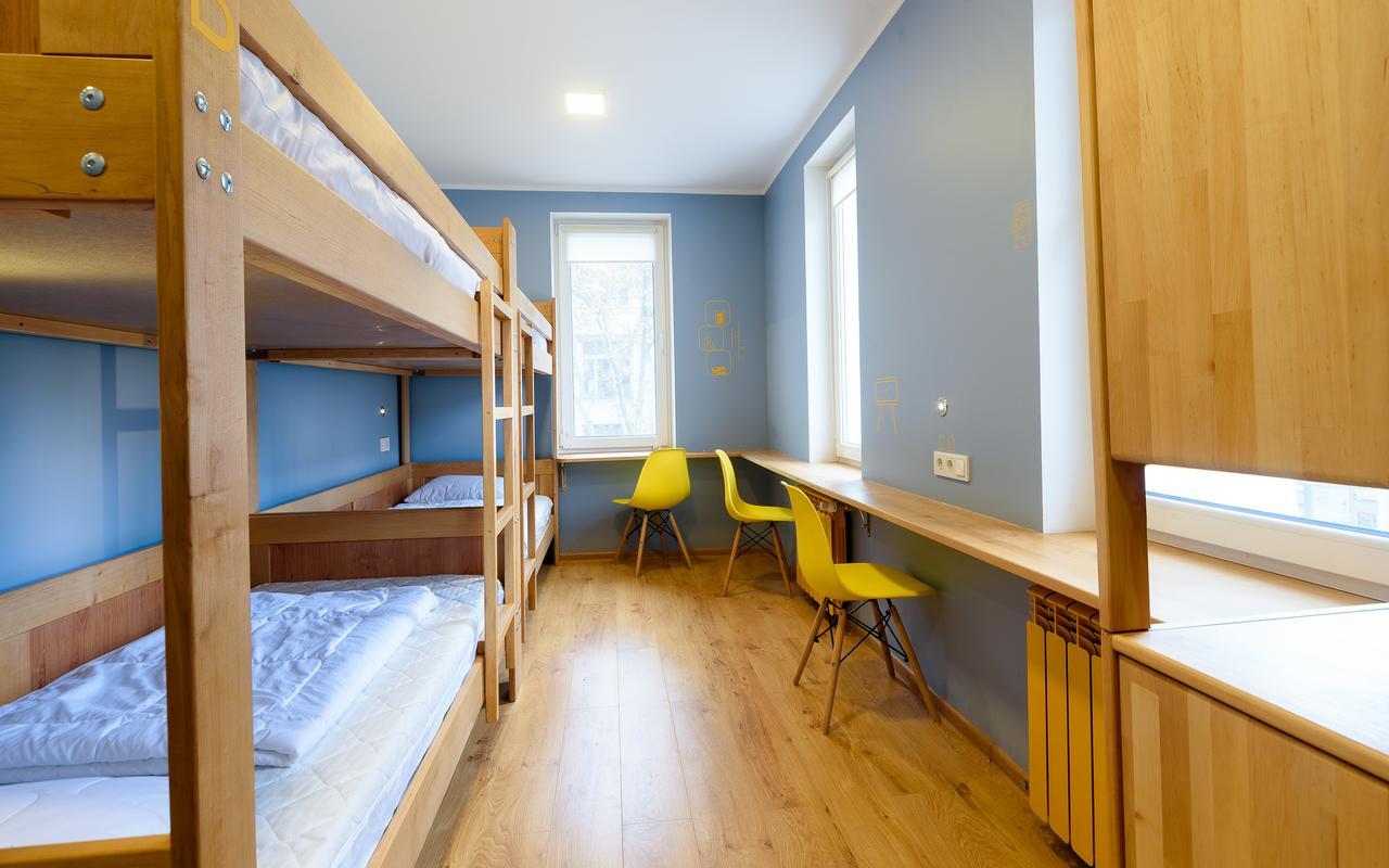Friday Hostel Odessa Extérieur photo